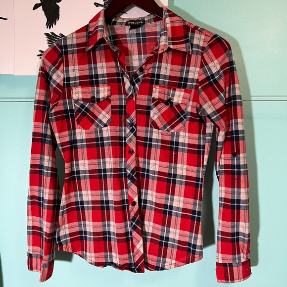 Wet Seal Flannel Red Plaid Size Small - Picture 1 of 10